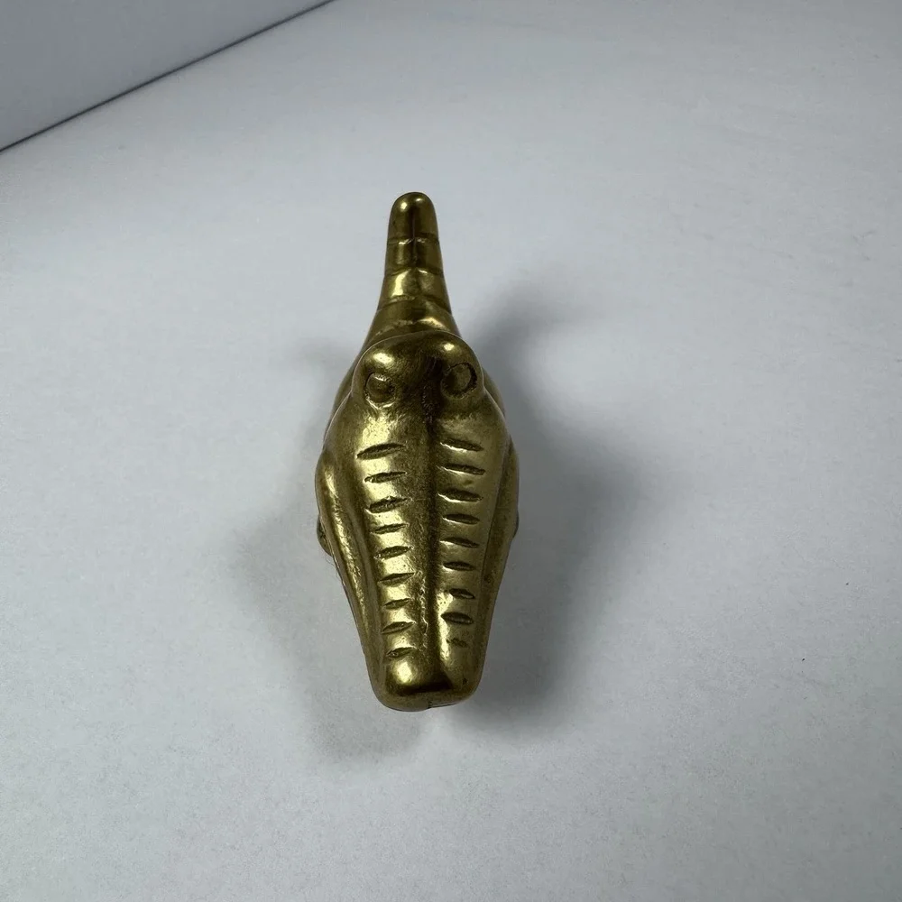 Vintage Brass Alligator Figurine Paperweight Original Wal-Mart Taiwan Sticker